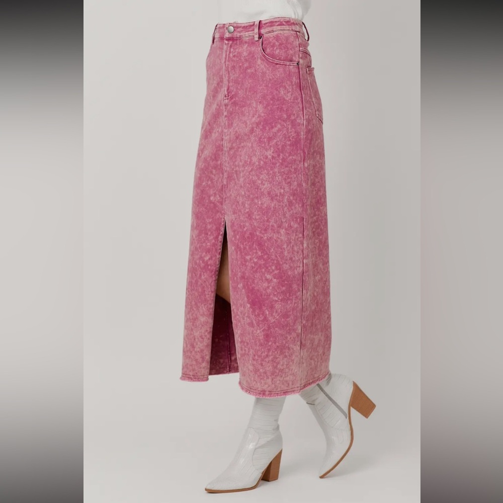831. Mystree Pink Denim Maxi Skirt W/Slit New Item NWT - Picture 7 of 7